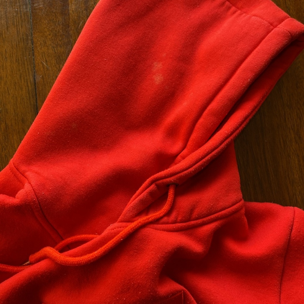 Supreme Red Hoodie - Picture 17 of 17